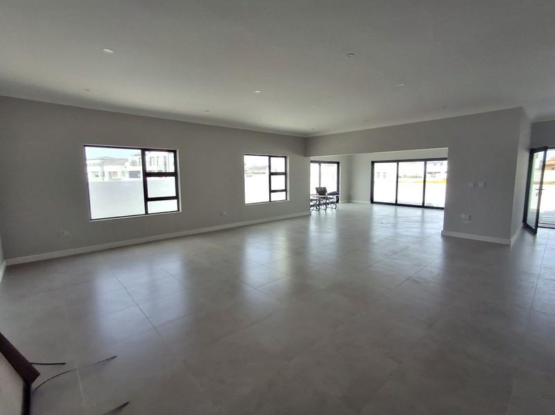 3 Bedroom Property for Sale in Sandy Point Western Cape